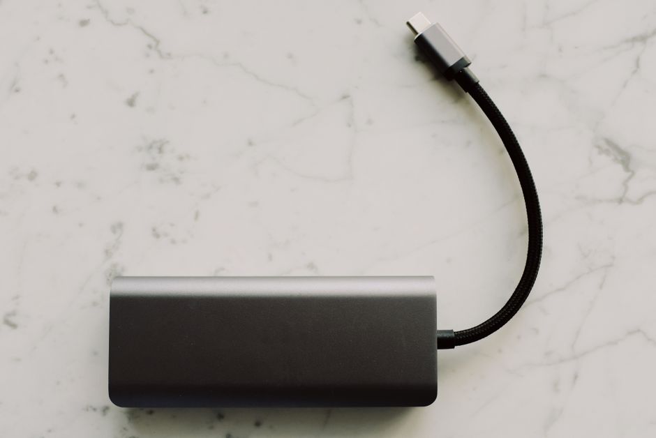 다 다양한 기기에 맞는 USB-C 충전기 W수 고르는 기준을 한눈에 보여주는 비교표